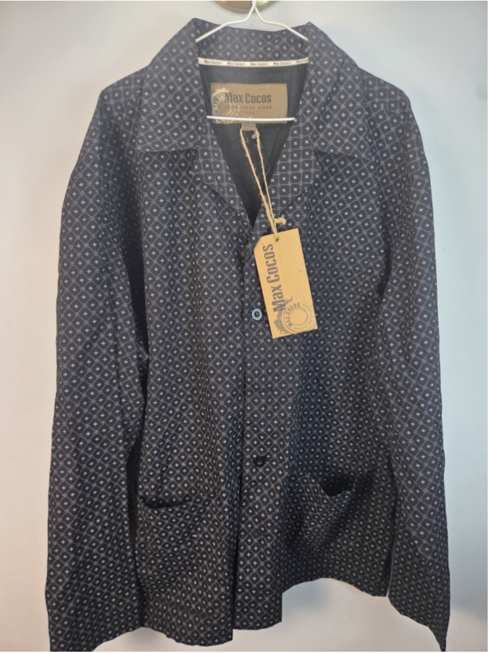 Max Cocos Men's Long Sleeves XL New With Tag